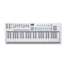 NOVATION LAUNCHKEY 49 MK4 WH - SEMI-WEIGHTED KEYS WHITE