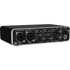Behringer UMC204HD