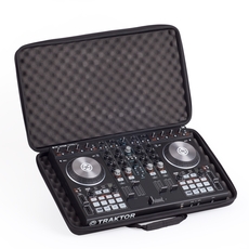 UDG U8302BL Creator Controller Hardcase Large Black