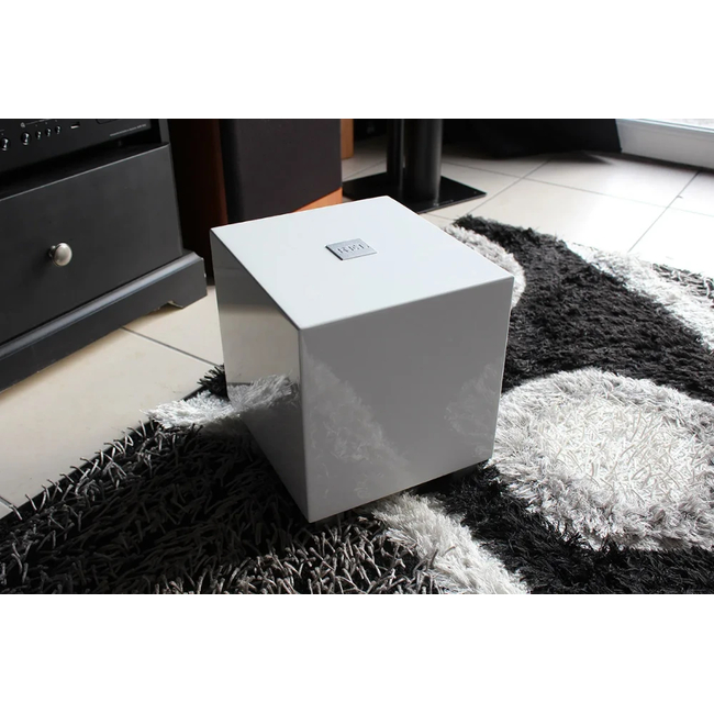 REL Acoustics Tzero MKIII - White