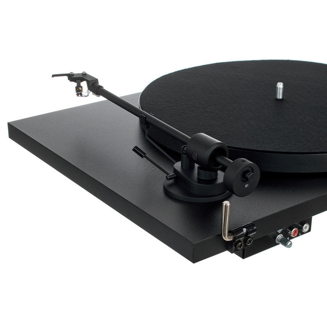 Pro-Ject Primary E Phono Black Ortofon OM NN - Belt Drive - Mε Προενισχυτή