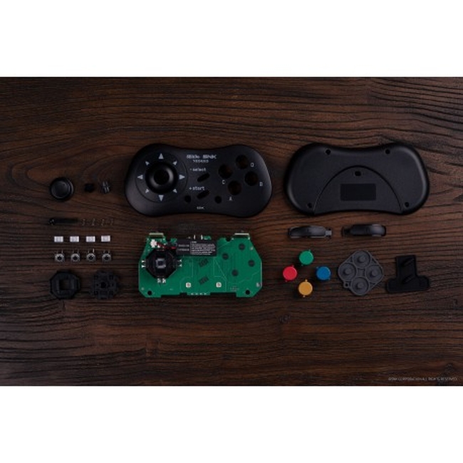 8BitDo NEOGEO Wireless Pad Lori yag (RET00373)