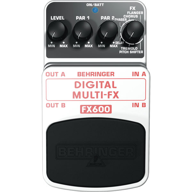 Behringer FX600  