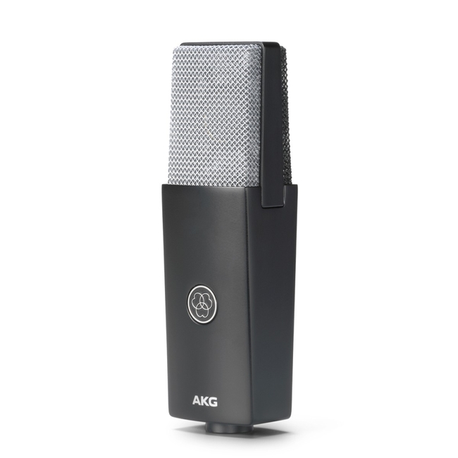 AKG C104