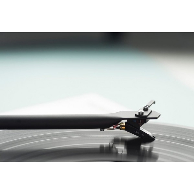 Pro-ject Essential III Record Master USB High Gloss Black / OM-10e - Belt Drive - Με προενισχυτή