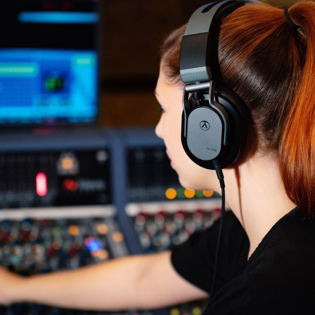 Austrian Audio HI-X55