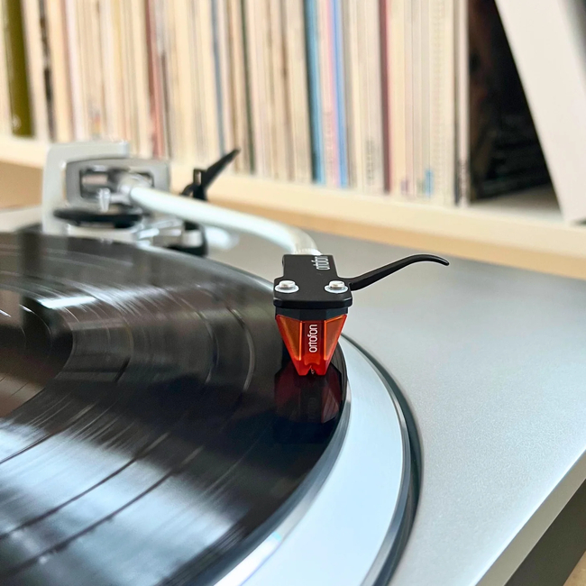 Ortofon 2M BRONZE cartridge premounted on SH-4 black