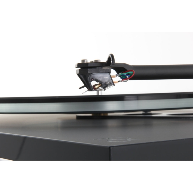 Rega Planar 6 + NEO PSU MK2  - Belt Drive