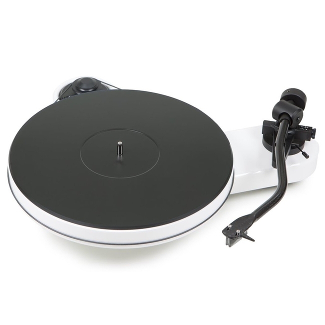 Pro-Ject RPM-3 Carbon DC White - Belt Drive