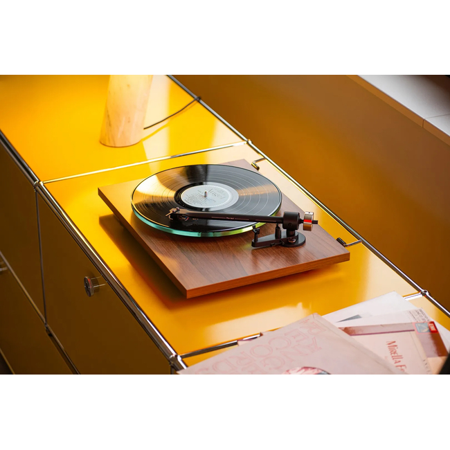 Pro-ject T2 (με Sumiko Rainier) - Wood Walnut