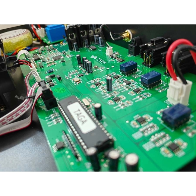 Taga Harmony TCD-50 CD player - Black