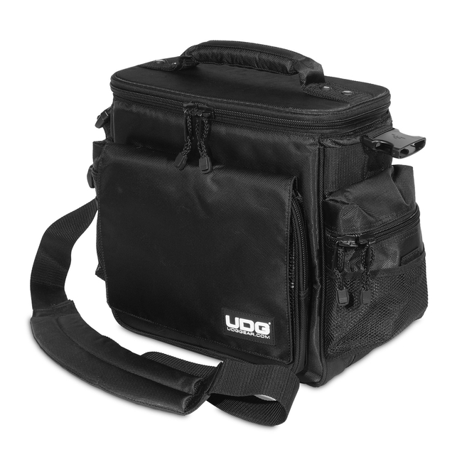 UDG U9630 SlingBag Black